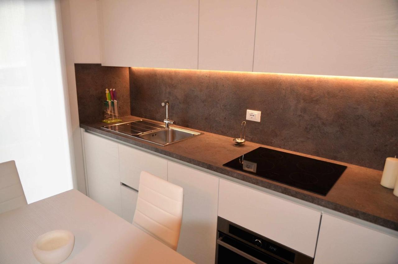 Al Leone Di San Marco Luxury & Relax Apartment Noale Exterior foto
